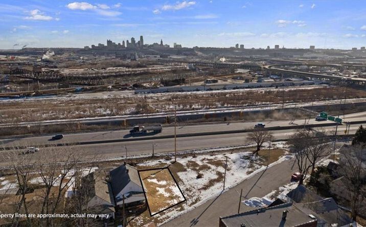Pictures of Land, Multifamily property located at 205 Orchard Street, Kansas City, KS 66101 for sales - image #1