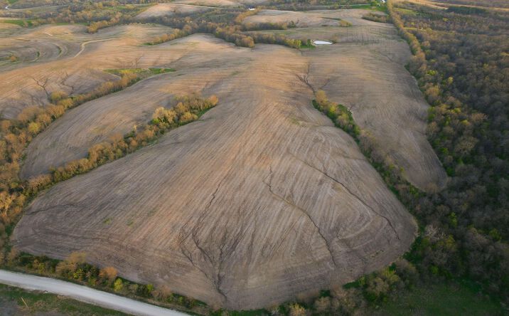 Pictures of Land property located at 139th Trail, Lovilia, IA 50150 for sales - image #1