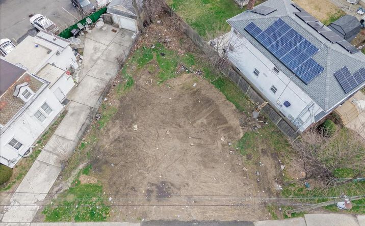 Pictures of Land, Multifamily property located at 43 Peninsula Boulevard, Hempstead, NY 11550 for sales - image #1
