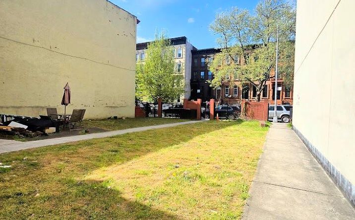 Pictures of Land property located at 474 Hancock Street, New York, NY 11233 for sales - image #1
