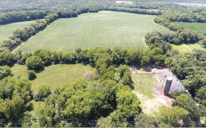 image of property at RR 7 BOX 145 Barrington Hills IL 60010