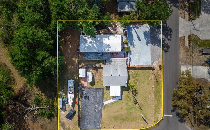 Pictures of Mixed Use property located at 126 RIDGEWOOD AVE, BRANDON, FL 33510 for sales - image #1