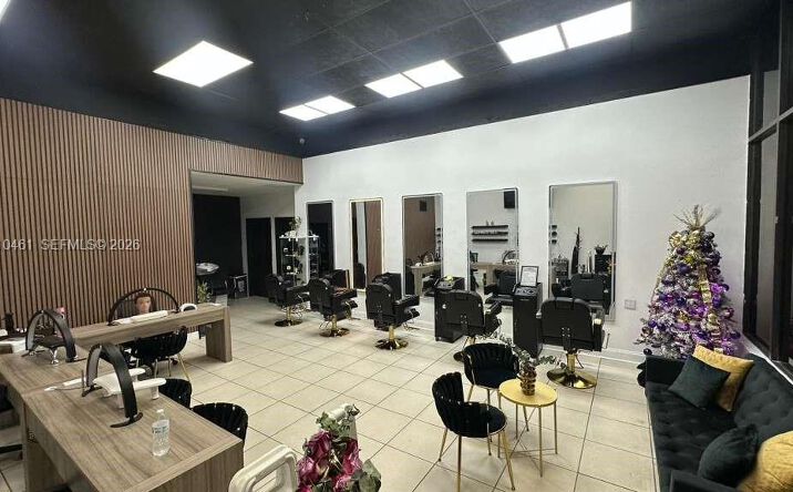 Pictures of Business for Sale, Retail property located at 9610 Fontainebleau Blvd, Miami, FL 33172 for sales - image #1