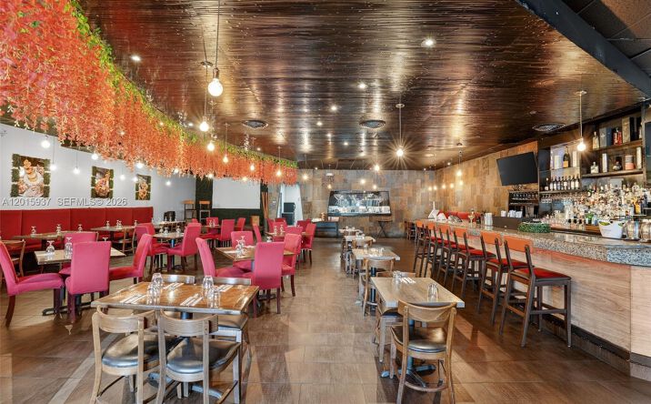 Pictures of Business for Sale, Retail property located at Established Full-Service Restaurant For Sale Prime, North Miami Beach, FL 33160 for sales - image #1