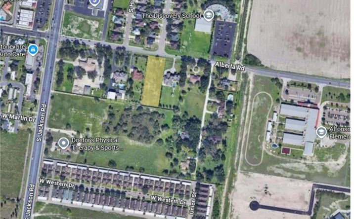 2018 W Alberta Road, Edinburg