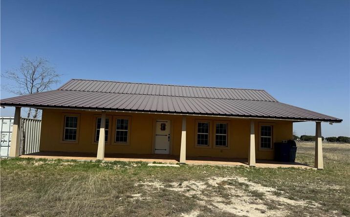 Pictures of Land, Multifamily property located at 1950 CR 221, Florence, TX 76527 for sales - image #1