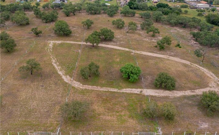 Pictures of Land, Multifamily property located at 401 Lot #4 E Wisconsin Road, Donna, TX 78537 for sales - image #1