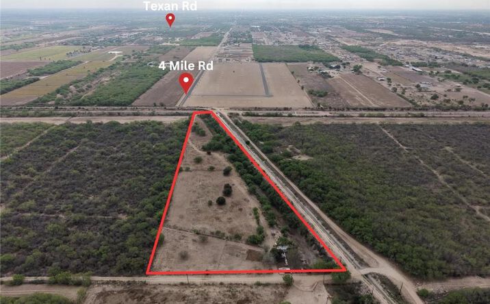 Pictures of Land, Multifamily property located at Mile 4 West Road, Penitas, TX 78576 for sales - image #1