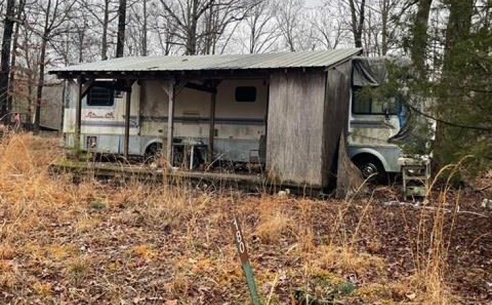 Pictures of Land, Multifamily property located at 180 Hill Top Road, Big Sandy, TN 38221 for sales - image #1