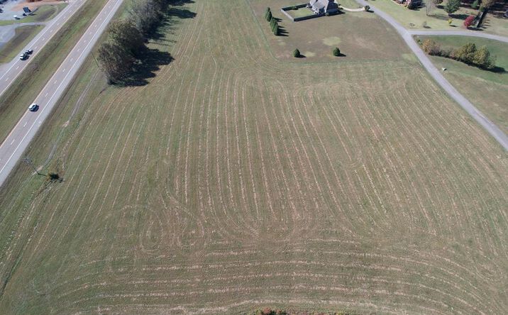 Pictures of Land, Multifamily property located at Barrington Ln, Paris, TN 38242 for sales - image #1