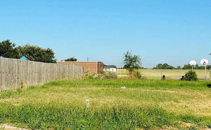 Pictures of Land, Multifamily property located at 10701 Baylie Bear Dr, Edinburg, TX 78541 for sales - image #1