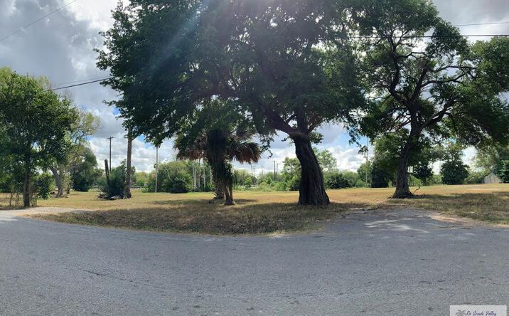 Pictures of Land, Multifamily property located at 3106 Smith Rd., Brownsville, TX 78526 for sales - image #1