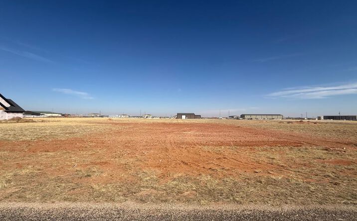 Pictures of Land, Multifamily property located at 578 Private Rd 201-E, Seminole, TX 79360 for sales - image #1