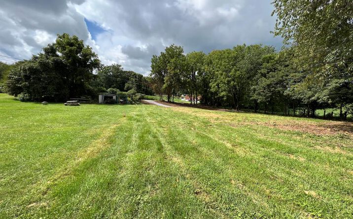 Pictures of Land, Multifamily property located at TBD Monroe Rd, Damascus, VA 24236 for sales - image #1