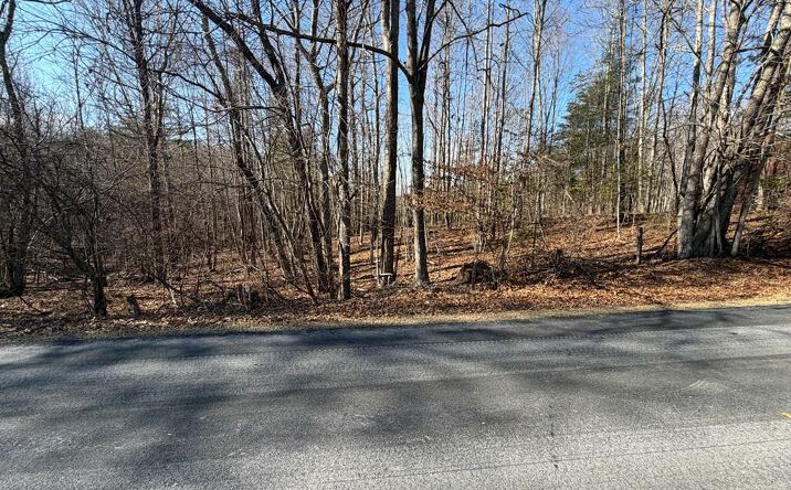 TBD Lynnhaven/Cavalier Dr., Hillsville