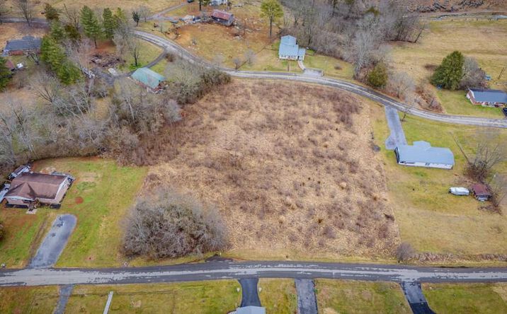 Pictures of Land, Multifamily property located at TBD Graybeal Drive, Castlewood, VA 24224 for sales - image #1