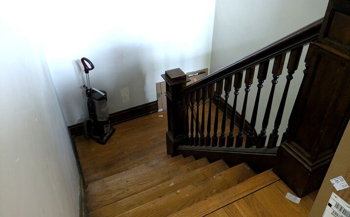 Pictures of Multifamily property located at 17812 East Park Drive, Cleveland, OH 44119 for sales - image #1