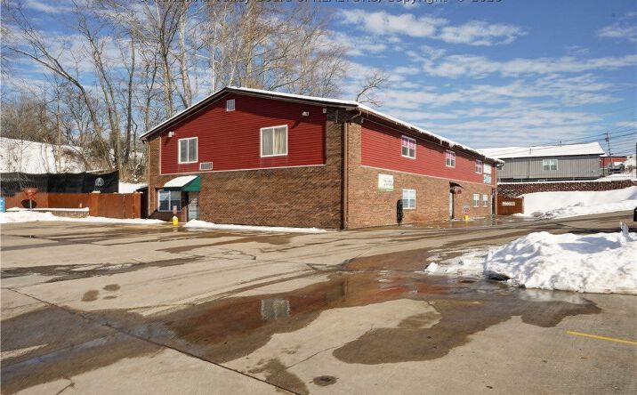 Pictures of Special Purpose property located at 2660 Main Street, Hurricane, WV 25526 for sales - image #1