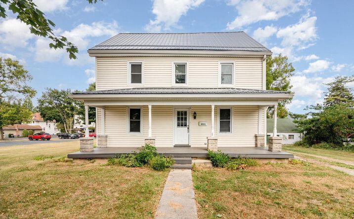 Pictures of Mixed Use property located at 3311 CHESTNUT ST, CAMP HILL, PA 17011-4411 for sales - image #1