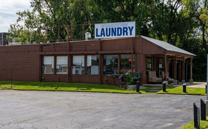 Pictures of Retail property located at 1607 Little Avenue, Grandview, MO 64030 for sales - image #1
