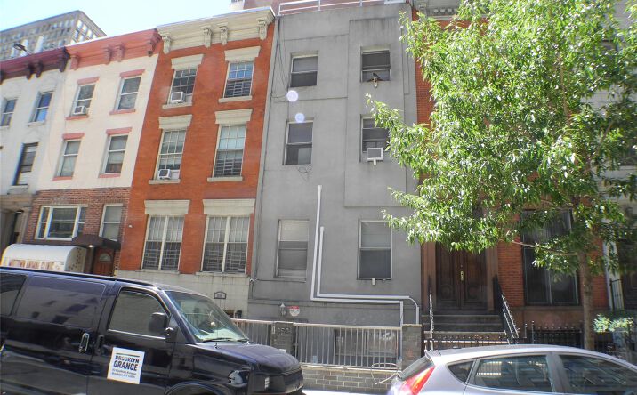 Pictures of Multifamily property located at 252 E 33 Street E, New York, NY 10016 for sales - image #1