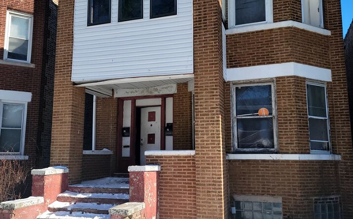 Pictures of Multifamily property located at 7537 S Sangamon Street, Chicago, IL 60620 for sales - image #1