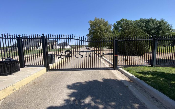 Pictures of Land property located at 21 Jack Mcclellan Drive, Roswell, NM 88201 for sales - image #1