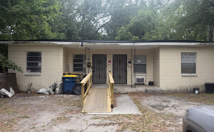 Pictures of Multifamily property located at 1590 W 28TH Street, Jacksonville, FL 32209 for sales - image #1