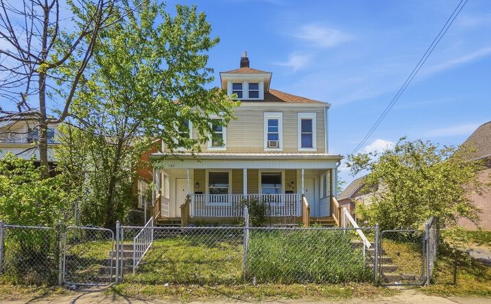 Pictures of Multifamily property located at 103-107 Clarendon Avenue, Columbus, OH 43223 for sales - image #1