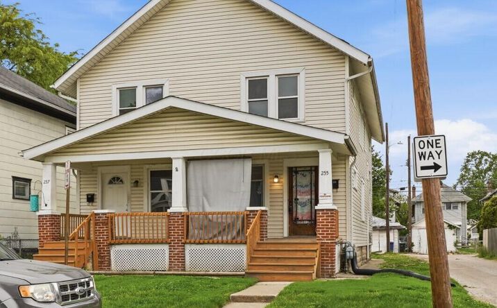Pictures of Multifamily property located at 255-257 S Eureka Avenue, Columbus, OH 43204 for sales - image #1