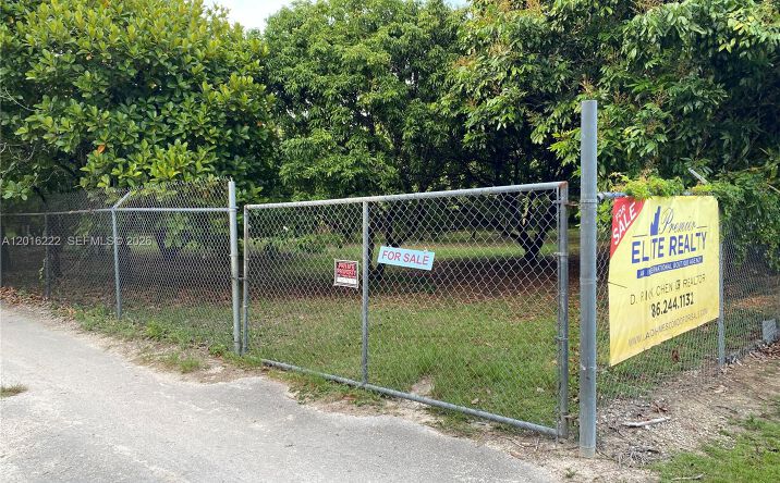 Pictures of Land property located at 19675 SW  165 Avenue, Miami, FL 33187 for sales - image #1