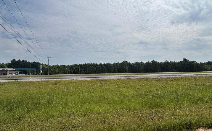 Pictures of Land property located at 0001 W Hwy 16, Philadelphia, MS 39350 for sales - image #1