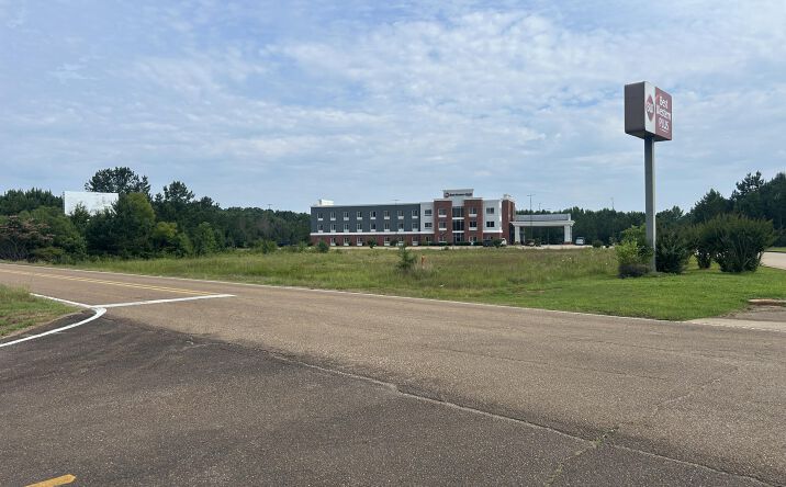 Pictures of Land property located at 0001 W Hwy 16, Philadelphia, MS 39350 for sales - image #1