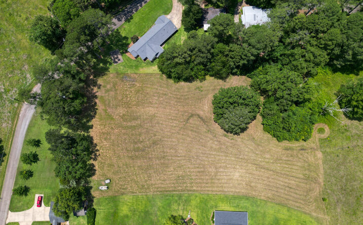 Pictures of Land property located at Woodland Hills Drive, Philadelphia, MS 39350 for sales - image #1