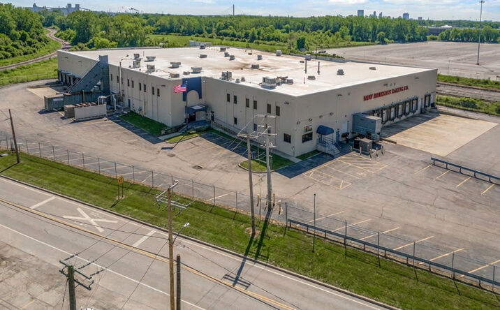 Pictures of Industrial property located at 1015 New York Avenue, Toledo, OH 43611 for sales - image #1
