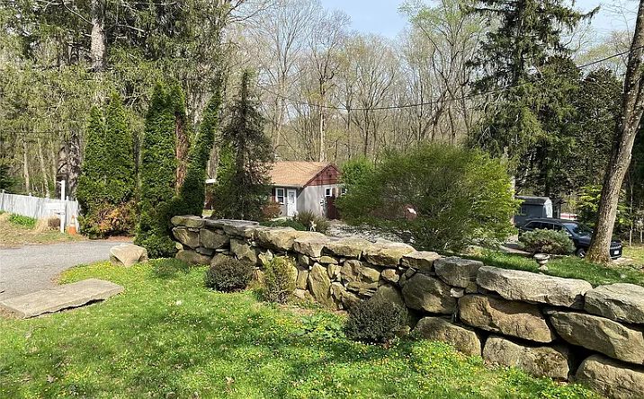 Pictures of Mixed Use, Land, Special Purpose property located at 501 Lake Street, Harrison, NY 10604 for sales - image #1