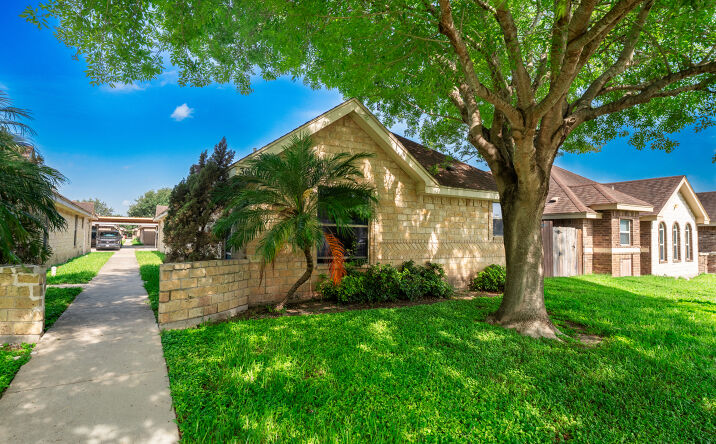 Pictures of Multifamily property located at 3606 South Sheraton Avenue, Pharr, TX 78577 for sales - image #1