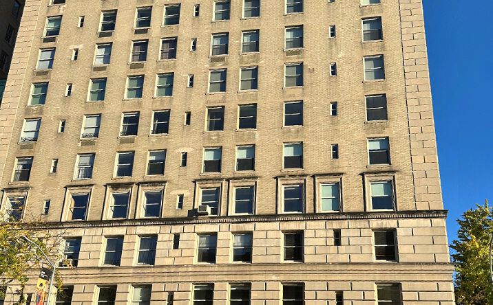 Pictures of Office property located at 1010 5th Avenue, New York City, NY 10024 for sales - image #1