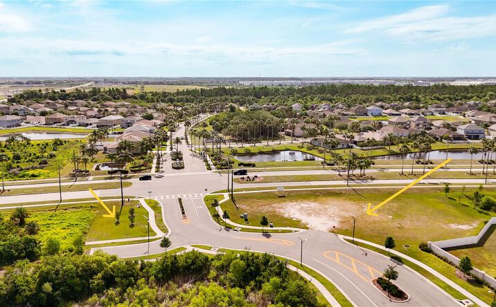 Pictures of Retail, Land property located at 2282 Jungle Dr, Ruskin, FL 33570 for sales - image #1