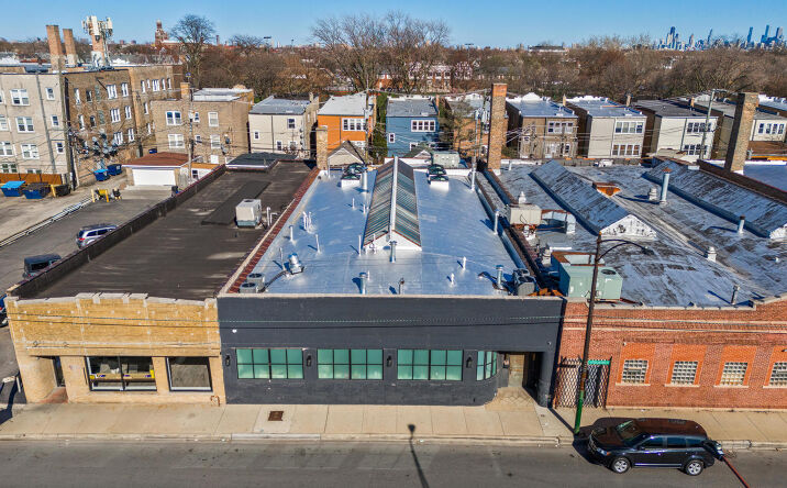 Pictures of Office property located at 2733 N Pulaski Road, Chicago, IL 60639 for sales - image #1