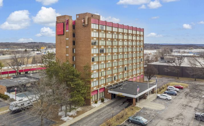 Pictures of Retail, Hospitality property located at 3 Watervliet Avenue Ext, Albany, NY 12206 for sales - image #1