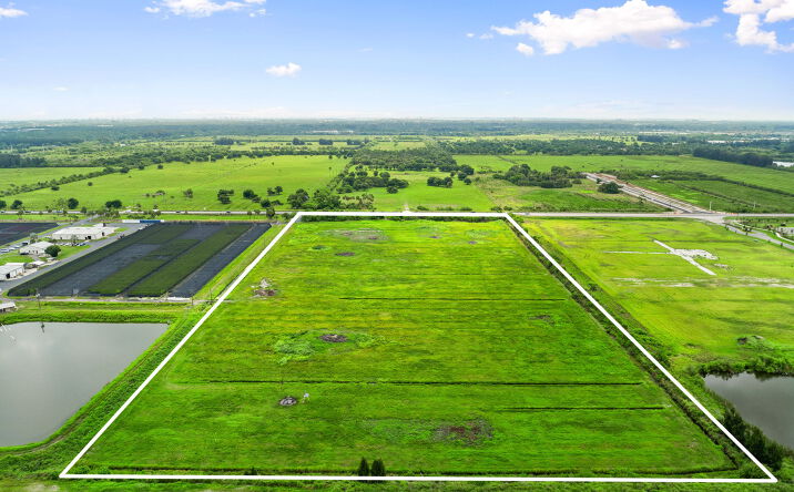 Pictures of Land property located at 1539 North Kings Highway, Fort Pierce, FL 34947 for sales - image #1