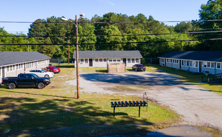 Pictures of Multifamily property located at 157 Old Shaw Road, Fayetteville, NC 28303 for sales - image #1