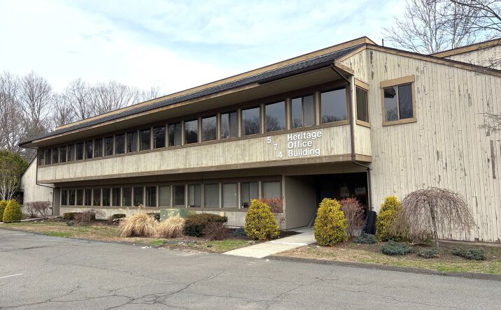 Pictures of Retail, Office property located at 574 Heritage Road, Southbury, CT 06488 for sales - image #1
