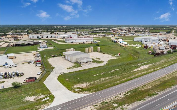Pictures of Industrial property located at 22603 Zac Lentz Parkway, Victoria, TX 77905 for sales - image #1