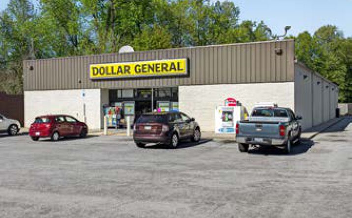 Pictures of Retail property located at 2614 Poinsett Hwy, Greenville, SC 29609 for sales - image #1