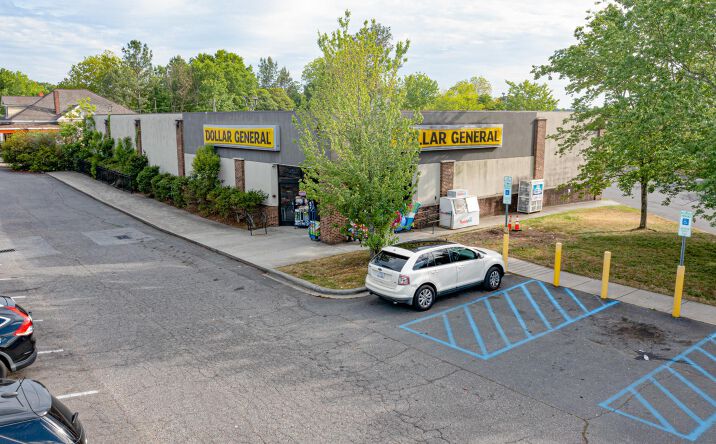 Pictures of Retail property located at 911 Union Rd, Gastonia, NC 28054 for sales - image #1