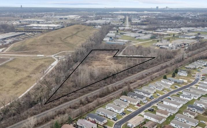 Pictures of Industrial, Land property located at American Road, Toledo, OH 43612 for sales - image #1