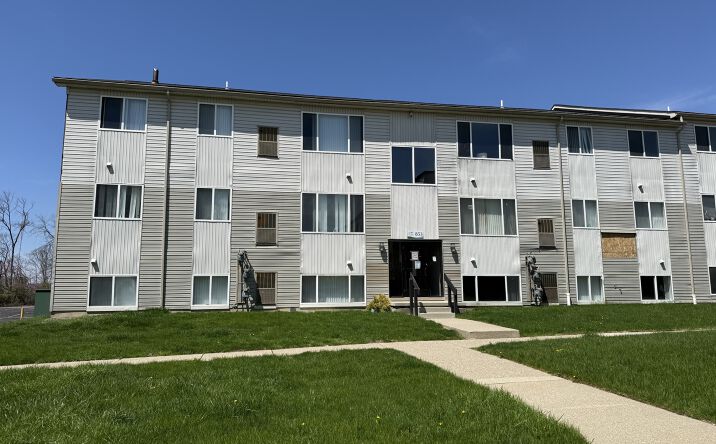 Pictures of Multifamily, Mixed Use property located at 831 Green Road, Ypsilanti, MI 48198 for sales - image #1