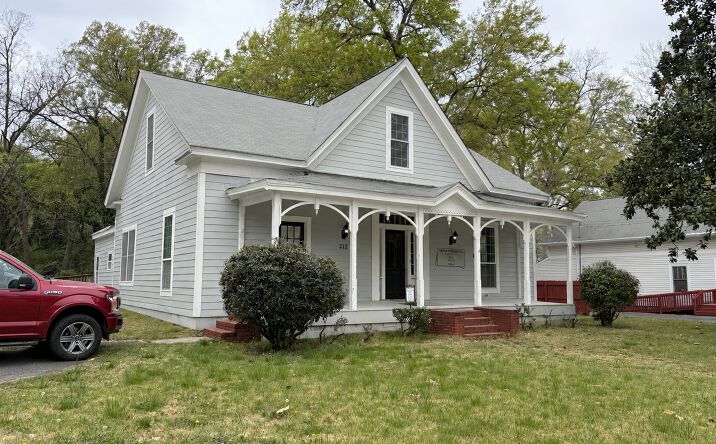 Pictures of Retail, Office, Mixed Use property located at 212 North Erwin Street, Cartersville, GA 30120 for sales - image #1